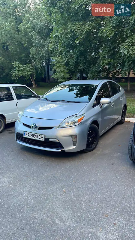 Toyota Prius 2015