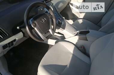 Хетчбек Toyota Prius 2011 в Дніпрі