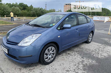 Хэтчбек Toyota Prius 2005 в Львове