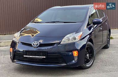 Хэтчбек Toyota Prius 2014 в Умани