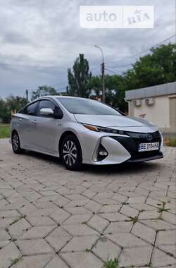 Хэтчбек Toyota Prius 2021 в Николаеве