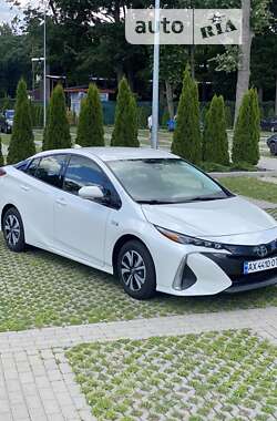 Хетчбек Toyota Prius 2018 в Харкові