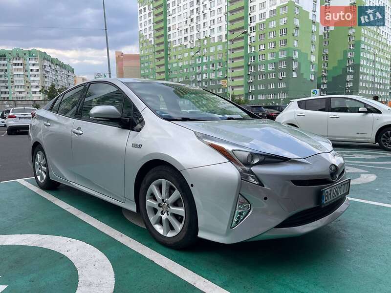 Toyota Prius 2017