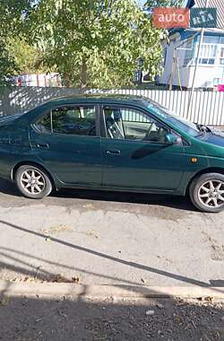 Седан Toyota Prius 2001 в 