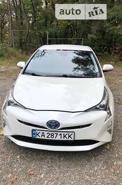 Хетчбек Toyota Prius 2016 в Києві