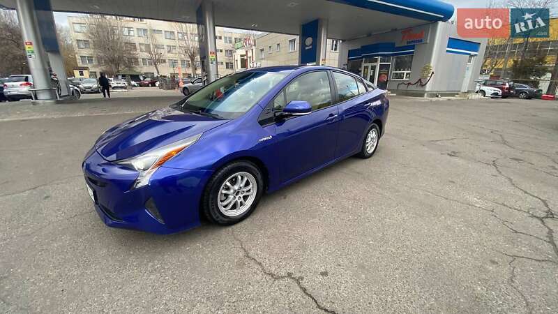 Хэтчбек Toyota Prius 2017 в Одессе