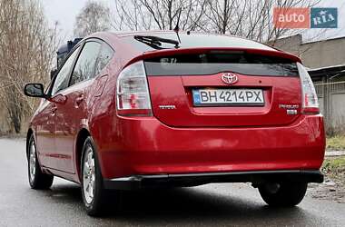 Хэтчбек Toyota Prius 2009 в 