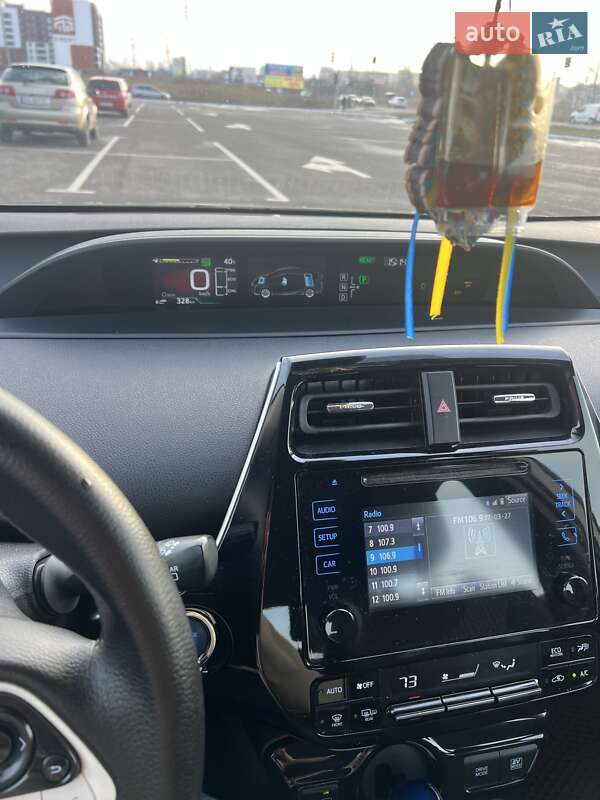 Хетчбек Toyota Prius 2018 в Луцьку