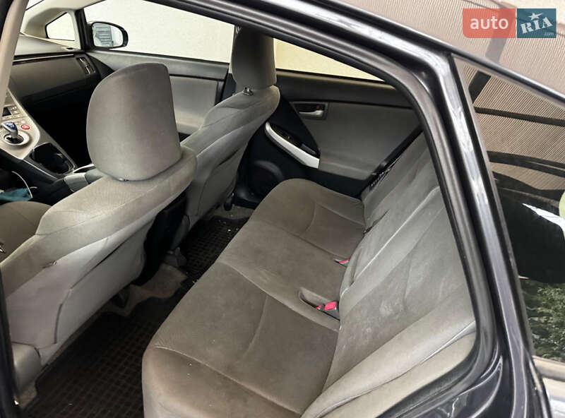 Хэтчбек Toyota Prius 2012 в Киеве
