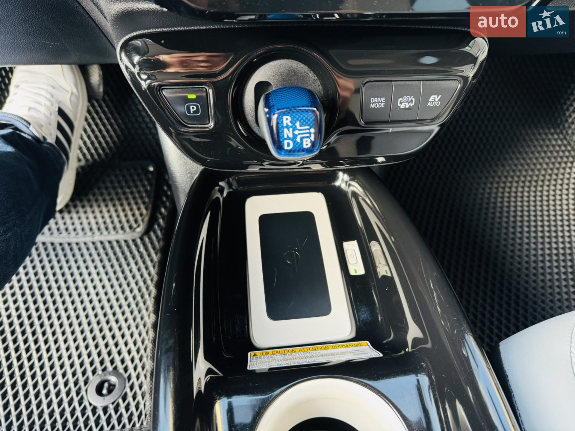 2017 Toyota Prius - мініатюра 20