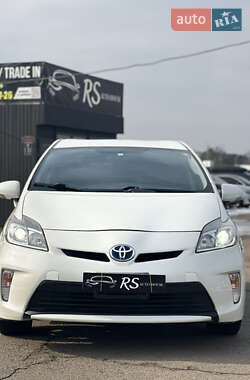 Хетчбек Toyota Prius 2015 в Києві