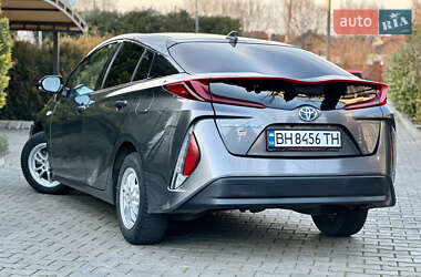 Хетчбек Toyota Prius 2017 в Одесі