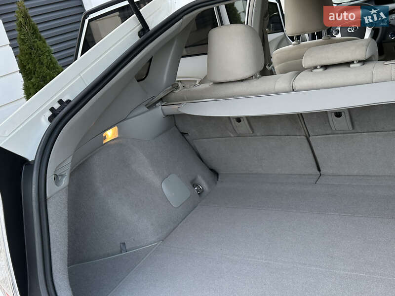 Хетчбек Toyota Prius 2012 в Одесі