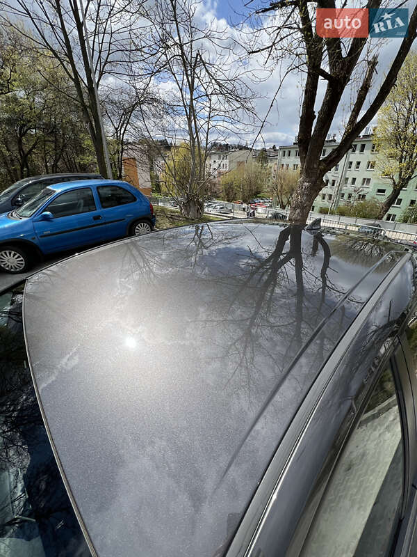 Хэтчбек Toyota Prius 2015 в Киеве