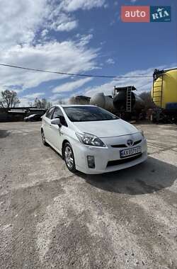 Хэтчбек Toyota Prius 2009 в 