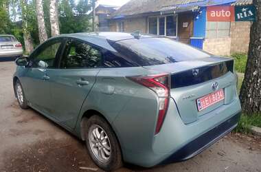 Хэтчбек Toyota Prius 2018 в Киеве