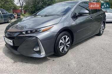 Хэтчбек Toyota Prius 2017 в Киеве