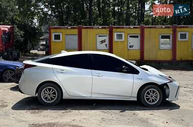Хетчбек Toyota Prius 2022 в 
