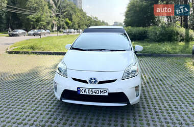 Хэтчбек Toyota Prius 2014 в Киеве