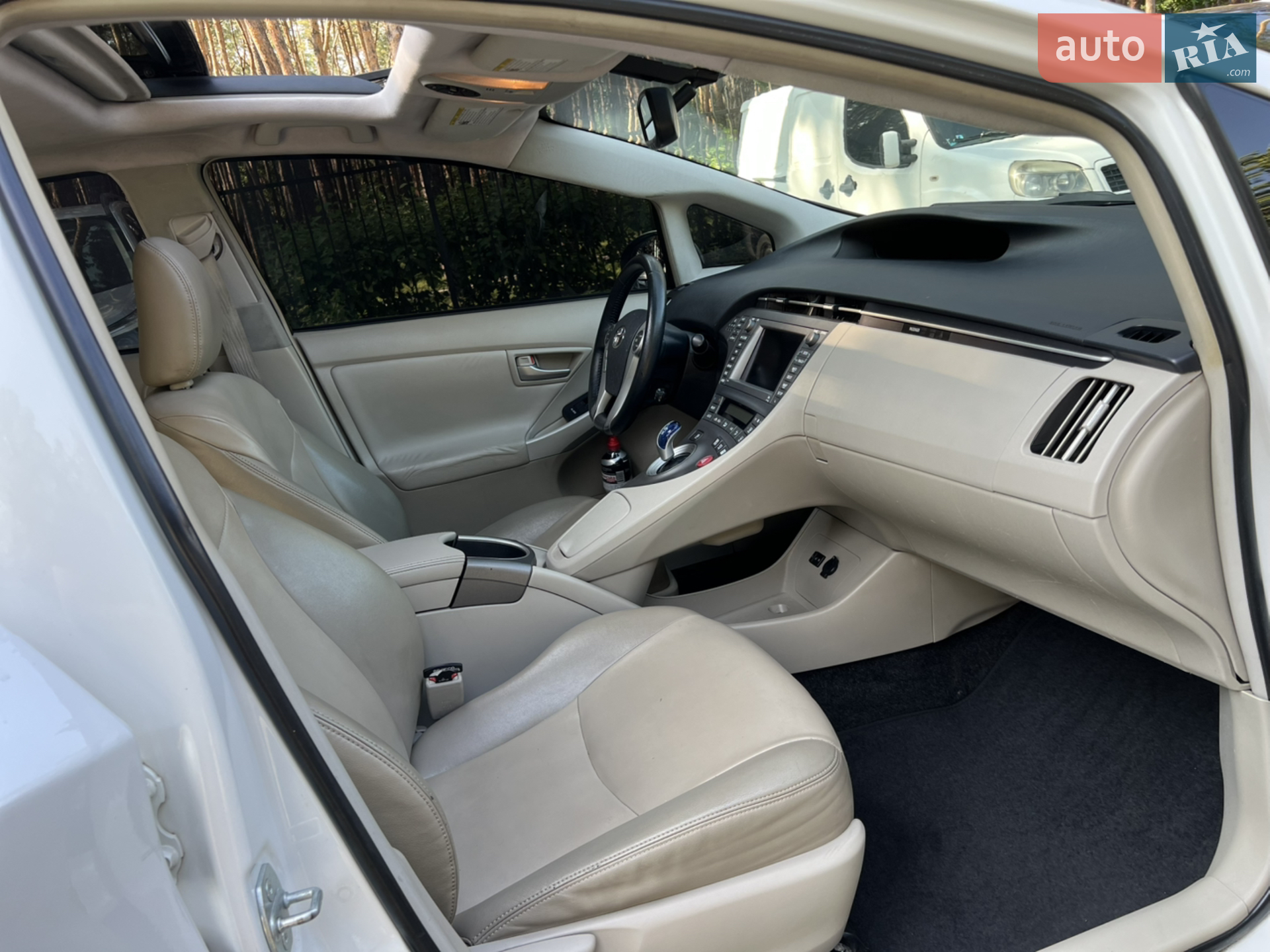 2014 Toyota Prius - мініатюра 32