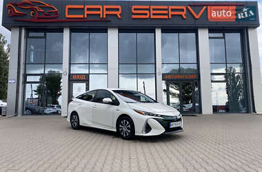 Хэтчбек Toyota Prius 2017 в Киеве