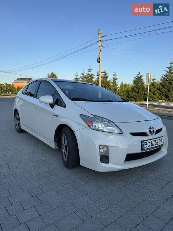 Toyota Prius 2012