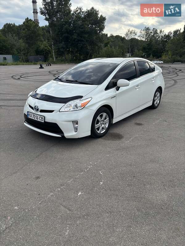 Toyota Prius 2015