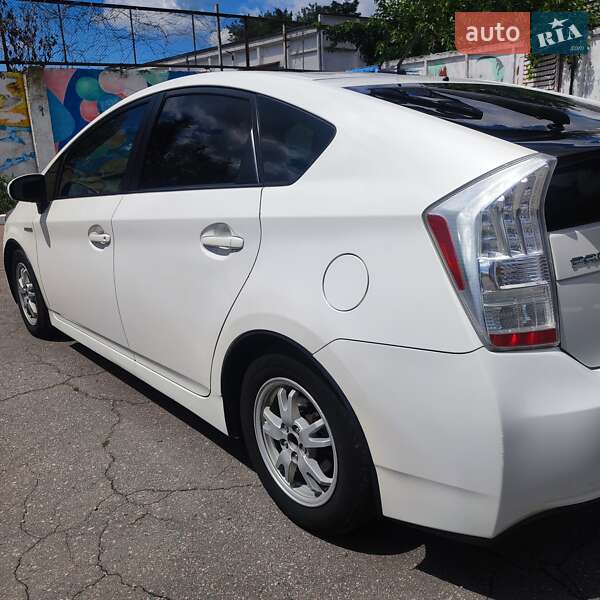 Хетчбек Toyota Prius 2010 в Кременчуці