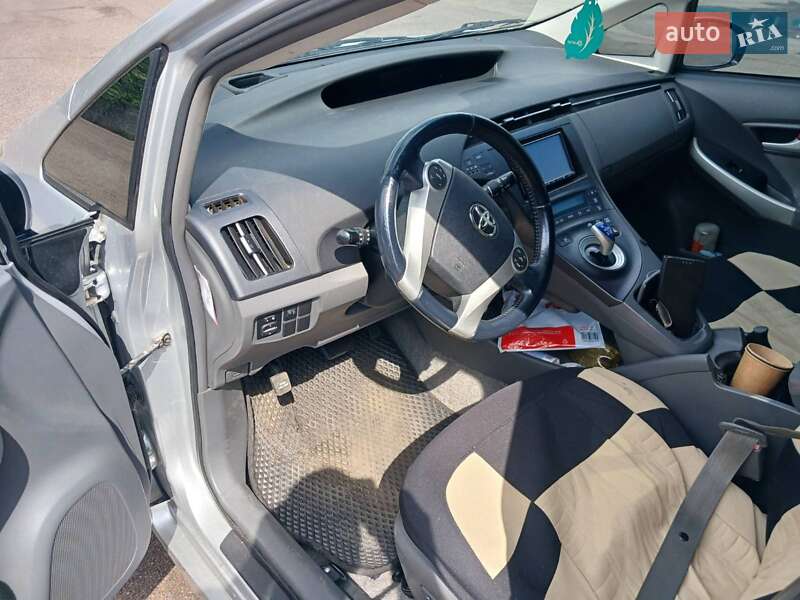 Хетчбек Toyota Prius 2010 в Тульчині