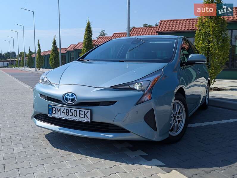 Toyota Prius 2017