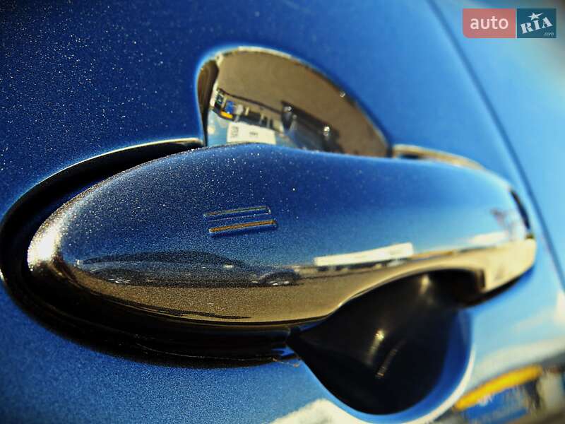 Хетчбек Toyota Prius 2017 в Черкасах