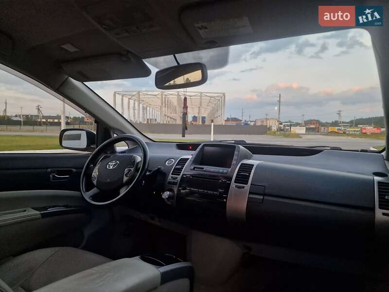 Хэтчбек Toyota Prius 2007 в Львове