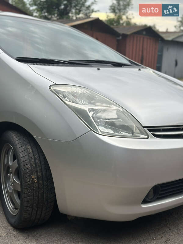 Хетчбек Toyota Prius 2005 в Луцьку