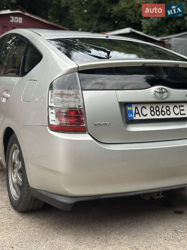 Хетчбек Toyota Prius 2005 в Луцьку