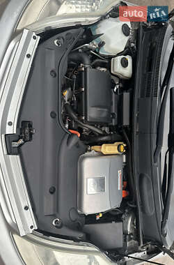 Хетчбек Toyota Prius 2005 в Луцьку