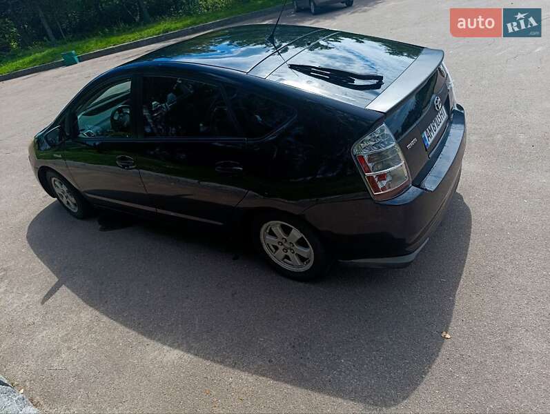 Хэтчбек Toyota Prius 2008 в Житомире