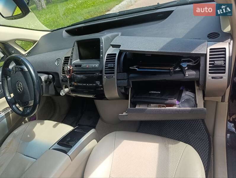 Хэтчбек Toyota Prius 2008 в Житомире