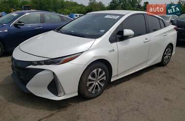 Toyota Prius 2021