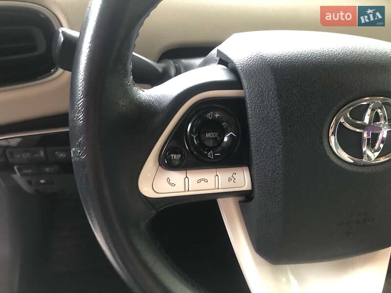 Хэтчбек Toyota Prius 2018 в Ровно фото 21 Хэтчбек Toyota Prius 2018 в Ровно