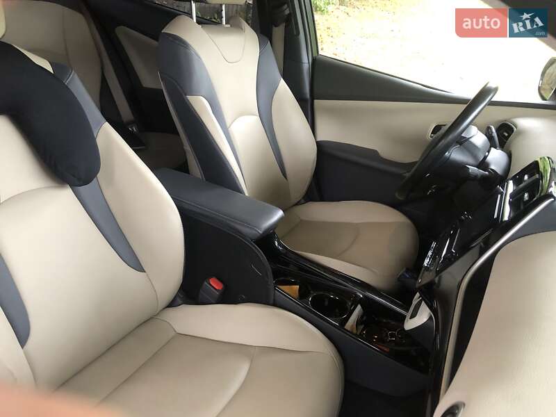 Хэтчбек Toyota Prius 2018 в Ровно фото 38 Хэтчбек Toyota Prius 2018 в Ровно