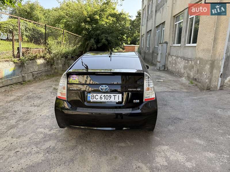 Хетчбек Toyota Prius 2010 в Львові