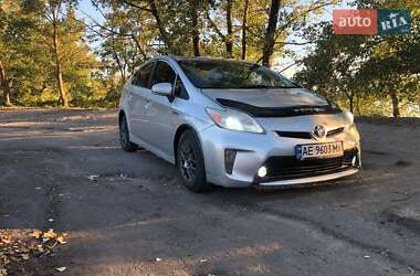 Хэтчбек Toyota Prius 2013 в 