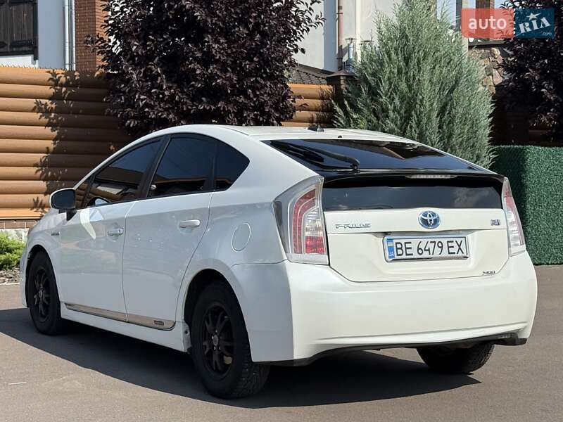 Хетчбек Toyota Prius 2012 в Києві