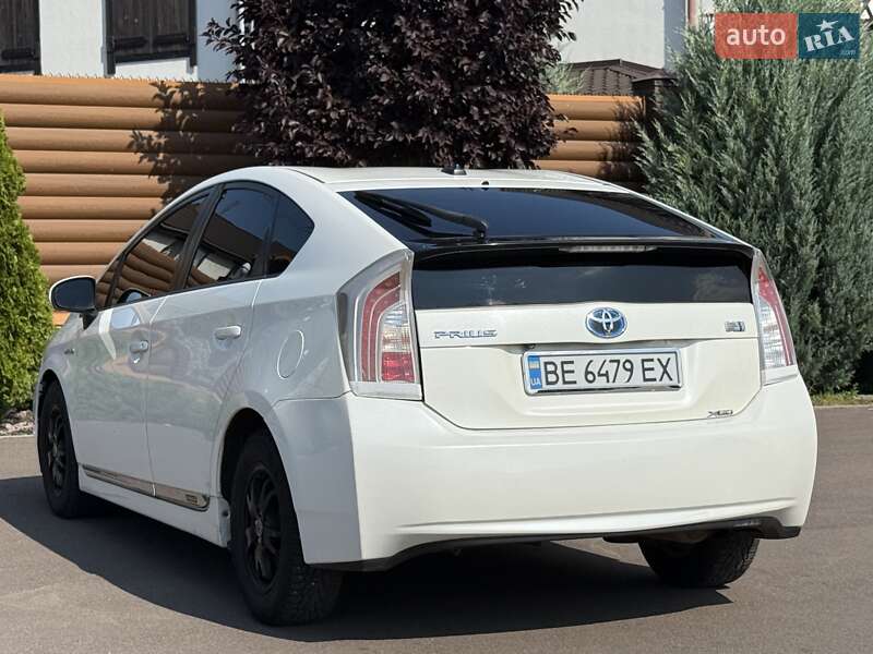 Хетчбек Toyota Prius 2012 в Києві