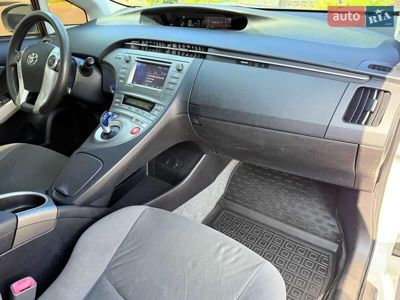 Хетчбек Toyota Prius 2012 в Києві