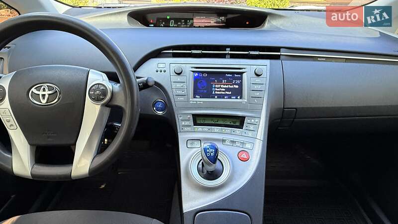 Хетчбек Toyota Prius 2012 в Києві