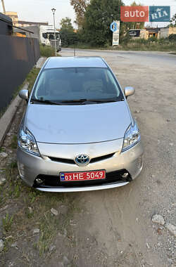 Хэтчбек Toyota Prius 2014 в Львове