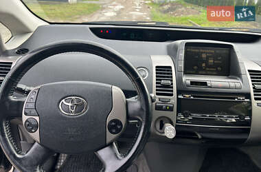 Хэтчбек Toyota Prius 2007 в 