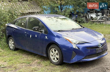 Хэтчбек Toyota Prius 2016 в Киеве