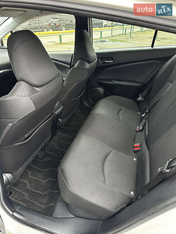 Хетчбек Toyota Prius 2021 в Києві